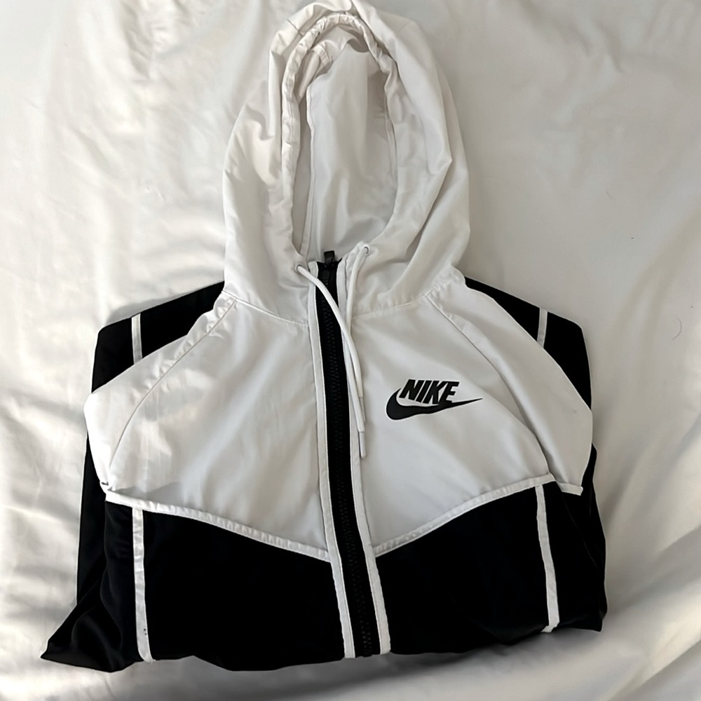 Nike windbreaker